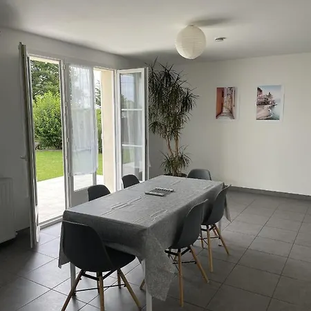 Maison A 2 Pas De La Roche - Bernard Tatil Evi Nivillac