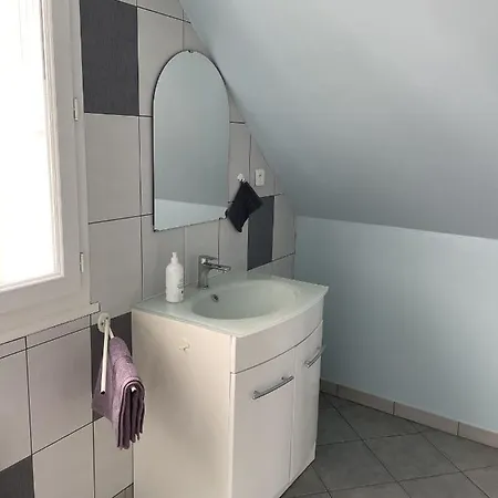 Tatil Evi Maison A 2 Pas De La Roche - Bernard Nivillac